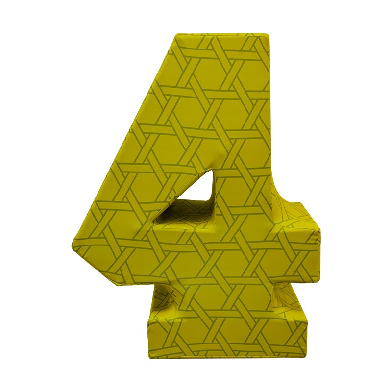 Freistehendes 3D-Zahlenbanner