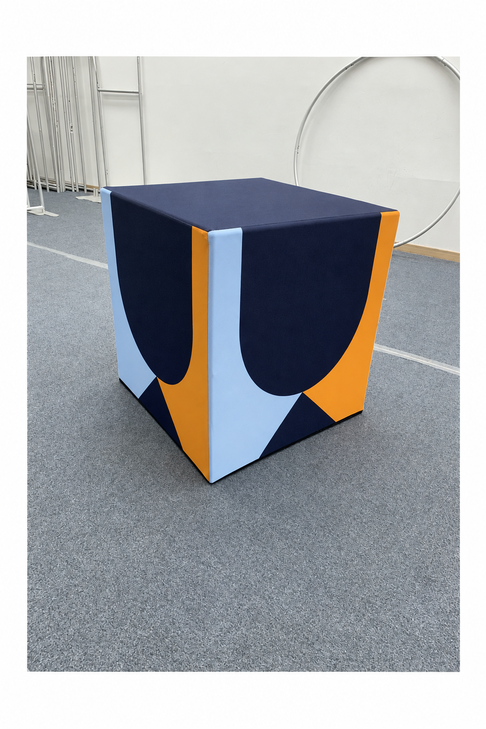 Printed stretch fabric display cube